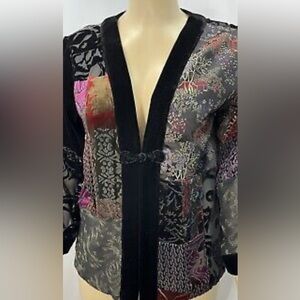 Chicos kimono Sheer embroidered Chicos Size 2 Converted Size medium